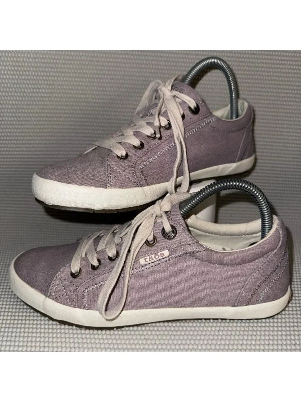 Taos Star Lavender Canvas Casual Lace Up Comfort Shoes Sneakers Women’s Size 8